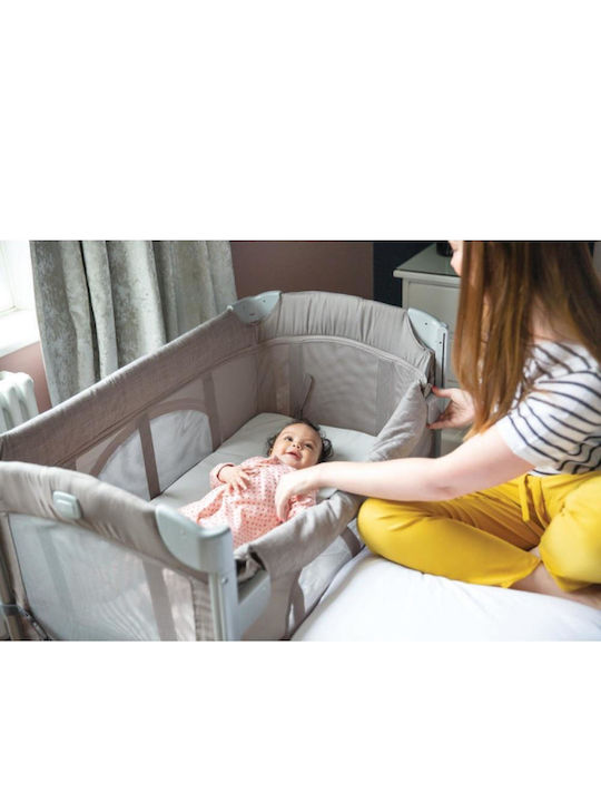 Joie Babywiege Kubbie mit Matratze Seitliche Öffnung und Rädern Grau