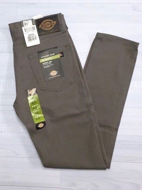Trousers in Slim Fit Grey