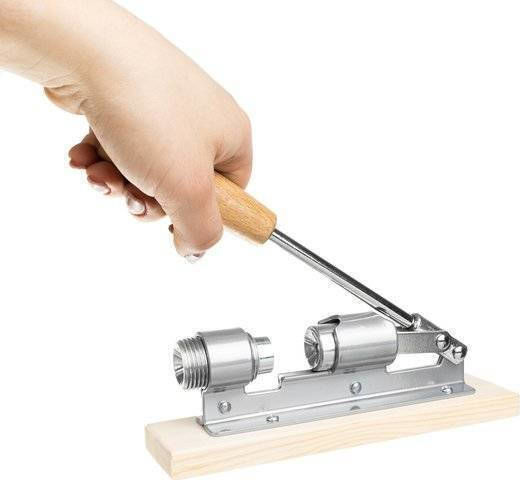 Manual Nutcracker "likesmart Nutcracker" Steel Wood Material Adjustable