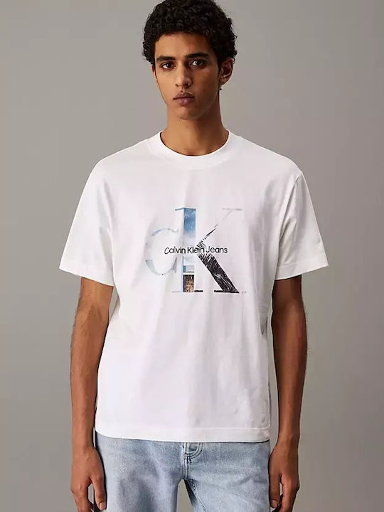 T-shirt White