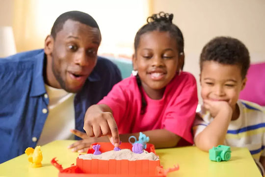Spin Master Kinetic Sand Construction & Building Toy for Children 3+ Years