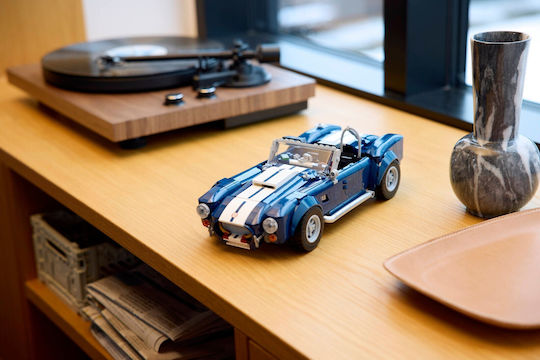 LEGO Icons Shelby Cobra 427 S/C For 18+ Years 1241 Pieces