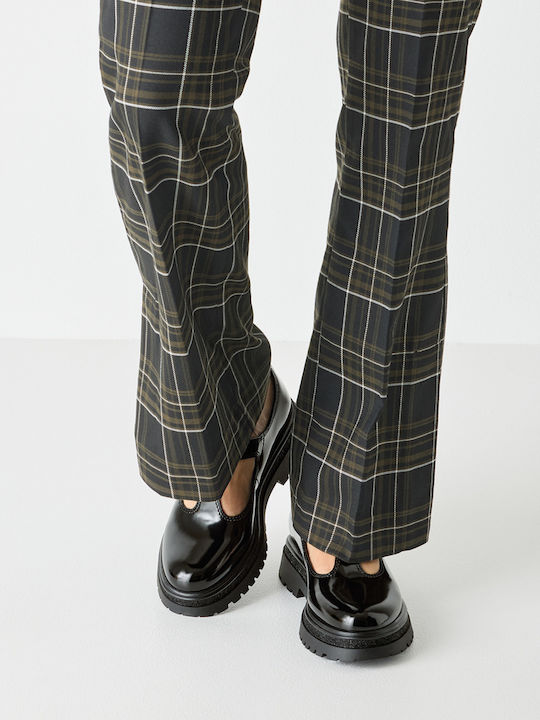 Patent Leather Women's Loafers in Black Color