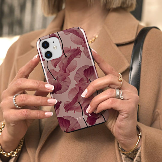 Burga Hülle iPhone 11 Elegantes Zartes Kussmuster Burgund
