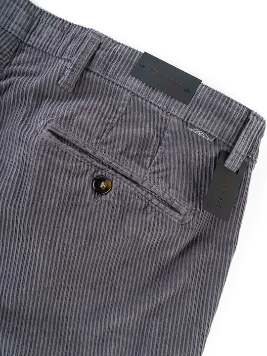 Trousers in Slim Fit Grey