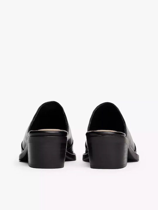 Leather Mules with Heel in Black Color
