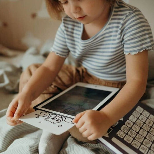 Kidywolf Kids Drawing Tablet LCD Screen 30 Cards Oceans & Pirates