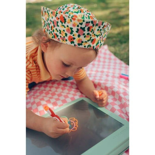 Kidywolf Kids Drawing Tablet Double Sided Rechargeable Light LED Screen & Blackboard