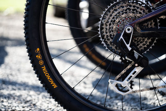 Continental Magnotal Trail Soft 29x2.40 Schwarzes Zusammenklappbarer Fahrradreifen