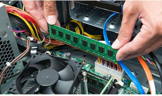 Kingston 8GB DDR5 RAM с Скорост 5600 за Server