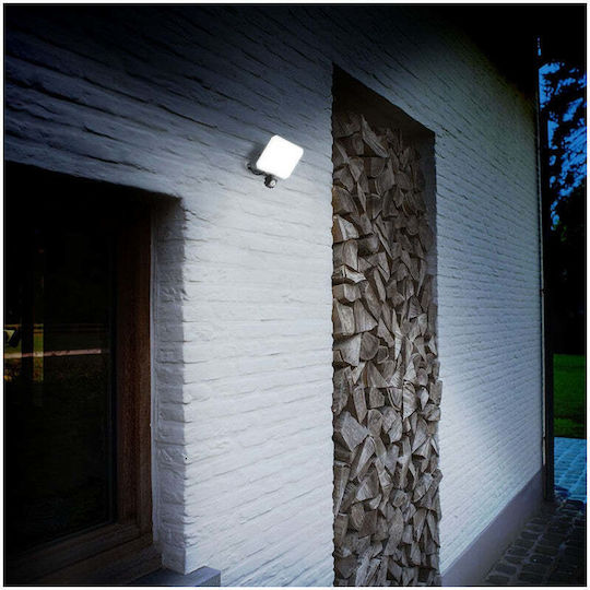 Ledvance Водоустойчив LED Прожектор 50W Студено Бяло 5000K с Motion Sensor и Дистанционно IP65