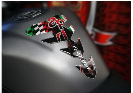 Стикер За Резервоар Cgexs62p S 62 Aprilia Лого Универсален Танкпад Принт