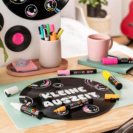 Uni-Ball Pc-1mr Acrylic Markers Metallic Color 8pcs