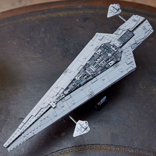 LEGO Star Wars Executor Super Star Destroyer για 18+ Ετών 630τμχ