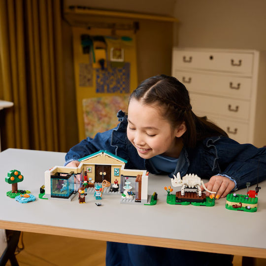 LEGO Animal Crossing Blathers's Museum Collection за 7+ Години 543 Бройки