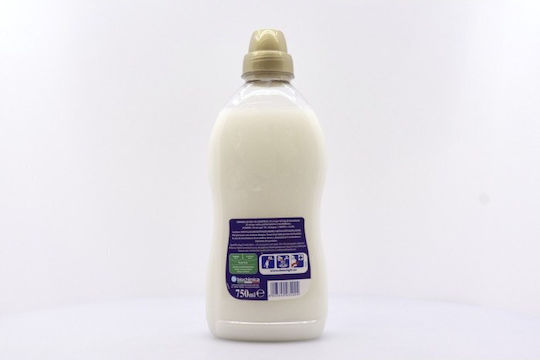 Soft Condensed Fabric Softener Magic Passion 30 Measuring Cups