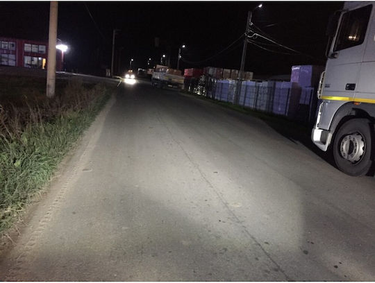 Lămpi Autoturismului H10 / HB3 / HB4-9006 LED 6000K Alb rece 24V 25W 1buc