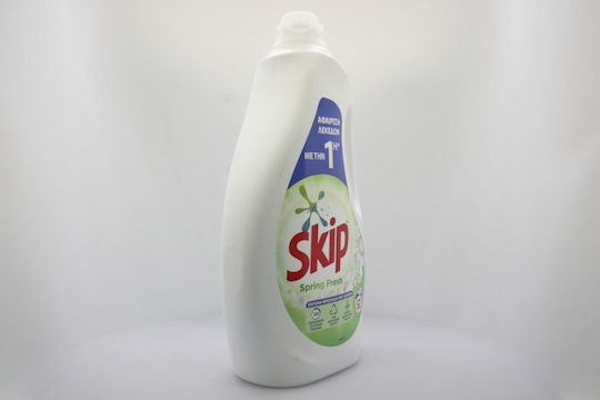 Skip Spring Fresh Υγρό Απορρυπαντικό για Χρωματιστά Ρούχα (52 Μεζούρες)