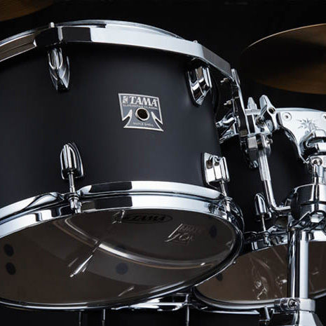 Tama Drum Set