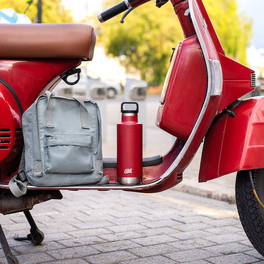 Esbit Bottle Thermos Stainless Steel 750ml is the perfect companion for any outdoor adventure Made from durable stainless steel it provides reliable thermal insulation keeping your drink at the desired temperature for a long time With a capacity of