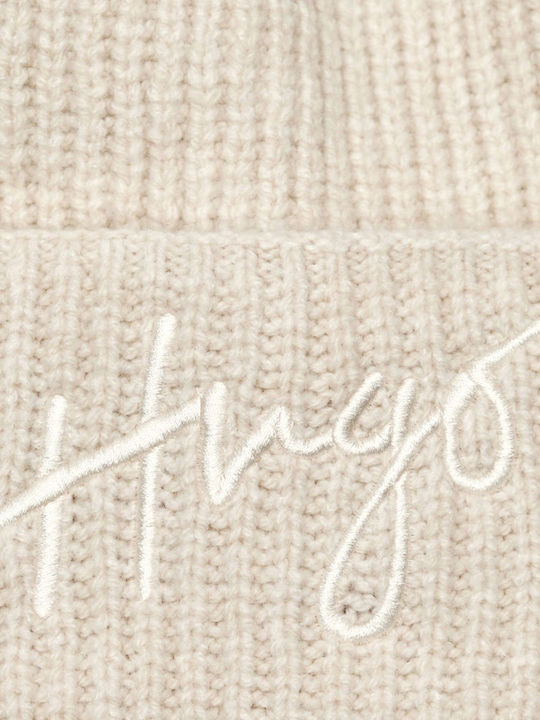Beanie Beanie Knitted in Ecru color