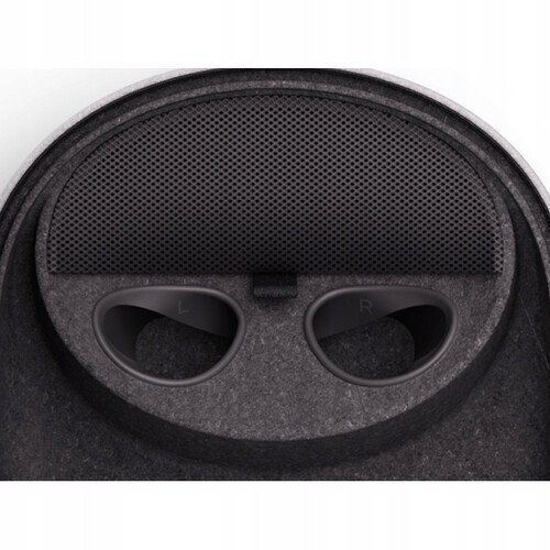 Meta Quest Compact Carrying Case