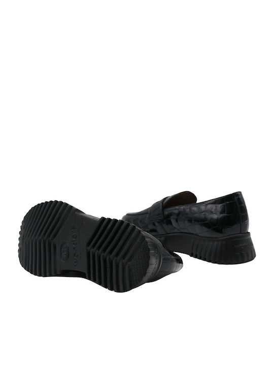 Women's Moccasins in Black Color
