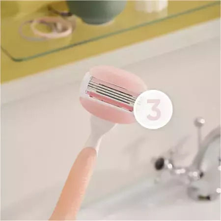 Gillette Venus Breeze Spa Women's Razor + 6 Refills