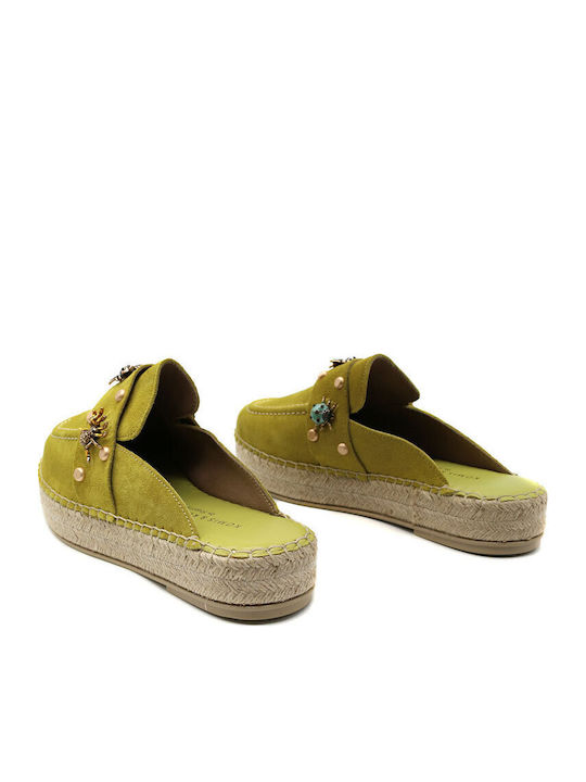 Flach Wildleder Mules in Gelb Farbe