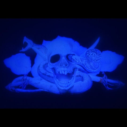 Autocolant Transparent Invizibil Fluorescent Imagine UV