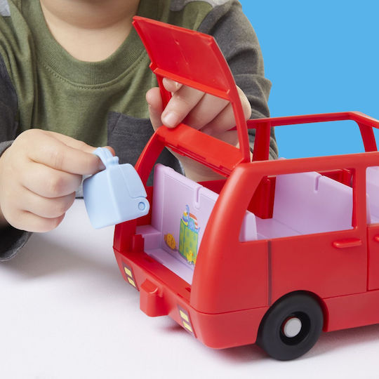 Hasbro Vehicles Peppa Pig Big Family Car for Ages 3 Plus
