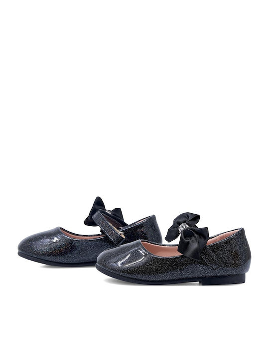 Kids Patent Leather Ballerinas with Hoop & Loop Closure Black