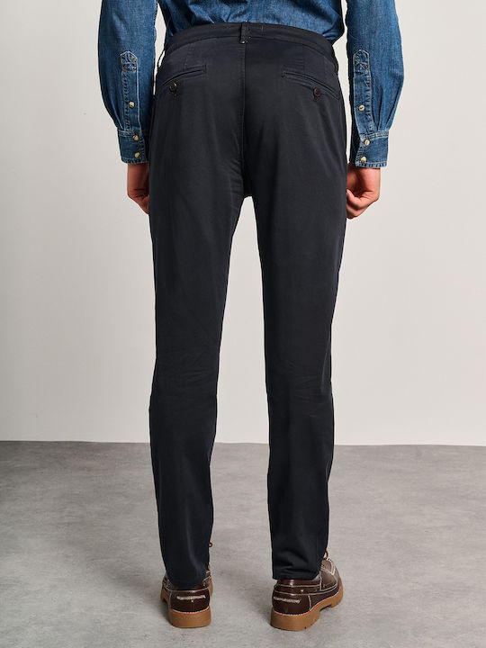 Culton Trousers Chino in Straight Line Black