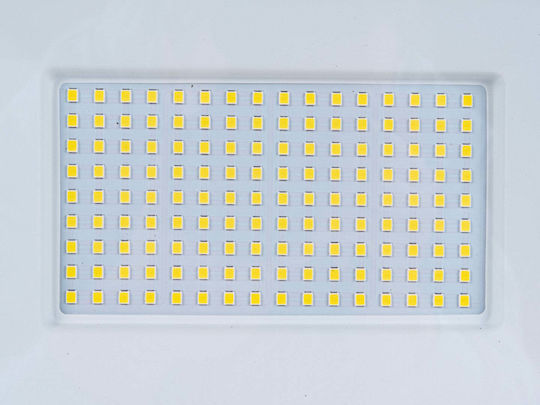 Geko Lanterna de lucru cu balast LED IP66 cu luminozitate până la 10lm