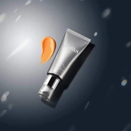 Medik8 Crystal Retinal 24 Expert Anti-aging Serum Face with Retinal & Vitamin E for Firming & Dark Spots 30ml