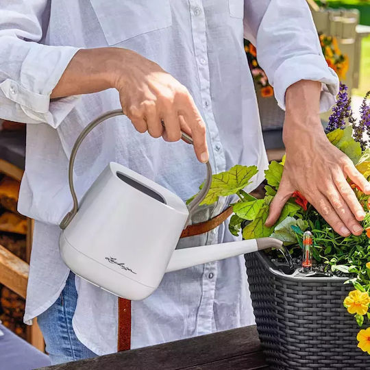 Lechuza Yula White/Taupe Plastic Watering Can 1.7lt White