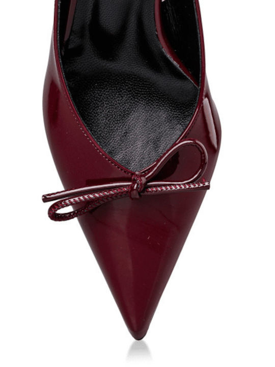 Heels With Medium Burgundy Heel