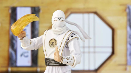 Фигура за Действие Morphed Daniel LaRusso Power Rangers за 4+ години Години 15см.