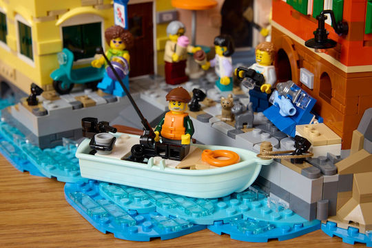 LEGO Ideas Italian Riviera За Възраст 18+ Бройки 3251