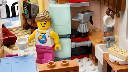 LEGO Ideas Italian Riviera За Възраст 18+ Бройки 3251