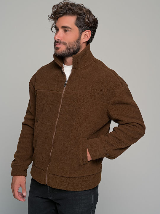 Jacke Brown