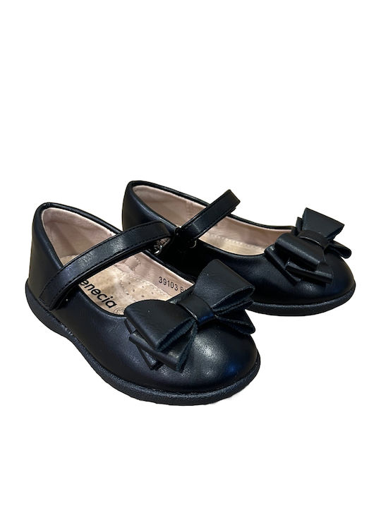 Kids Anatomic Ballerinas with Hoop & Loop Closure Black
