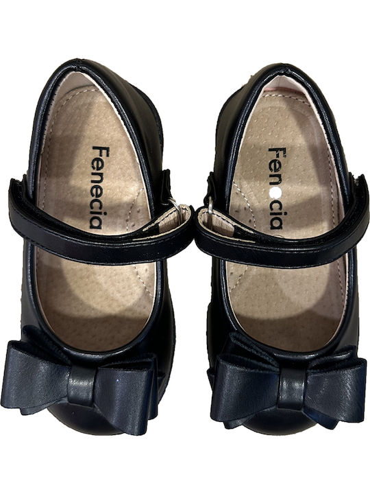 Kids Anatomic Ballerinas with Hoop & Loop Closure Black