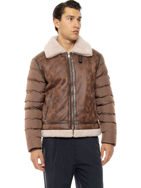 Jacke Brown