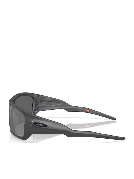 Oakley Prizm Мъжки Слънчеви Очила с Черна Пластмасова Рамка и Черни Стъкла OO9486-02