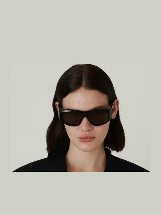 Gigi Barcelona Gigi Sunglasses with Acetate Frame Gigi Barcelona Gigi Sunglasses with Acetate Frame