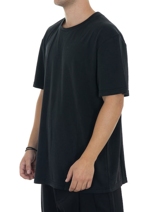 Nineteen Apparel Club