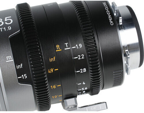Sigma Voller Rahmen Kameraobjektiv IronStar 35mm T1.9 Anamorphic 1.5x Festbrennweite für Arri PL Mount Black