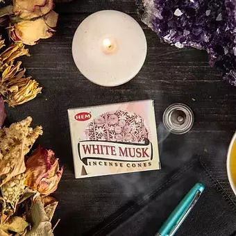 Ароматни Кони White Musk Hem Кони 10 Бройки