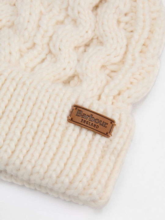 Penshaw Set with Beanie Knitted in Beige color